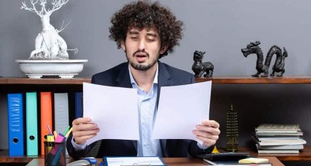 Ontslag bij Vast Contract: Wat Zijn Je Rechten?